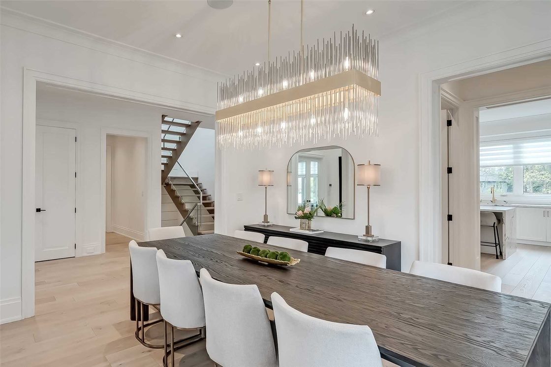 2096 Seabrook Drive, Oakville-7